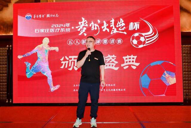 科隆守门员施瓦贝期待再进国家队，未来充满不确定性